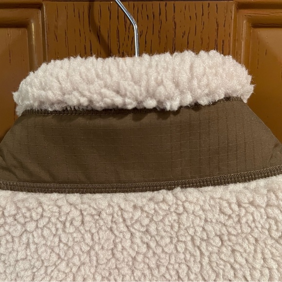 NEW w/o tags - Uniqlo Windproof Outer Fleece Jacket (Beige) Unisex XXL - Picture 8 of 11